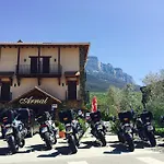 Hotel Arnal Escalona