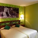 Hotel Arnal Escalona