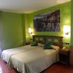 Arnal Szálloda Escalona
