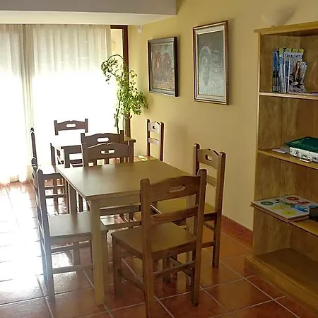 Arnal Hotell 3*