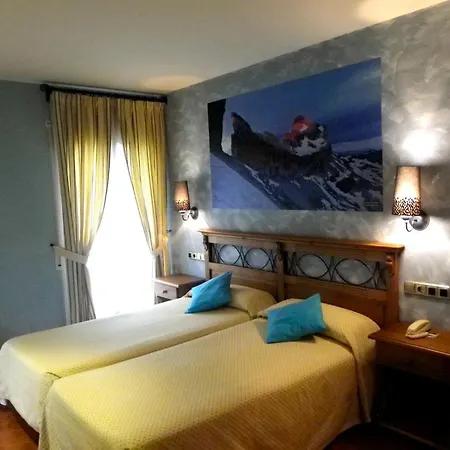 Hotel Arnal 3*