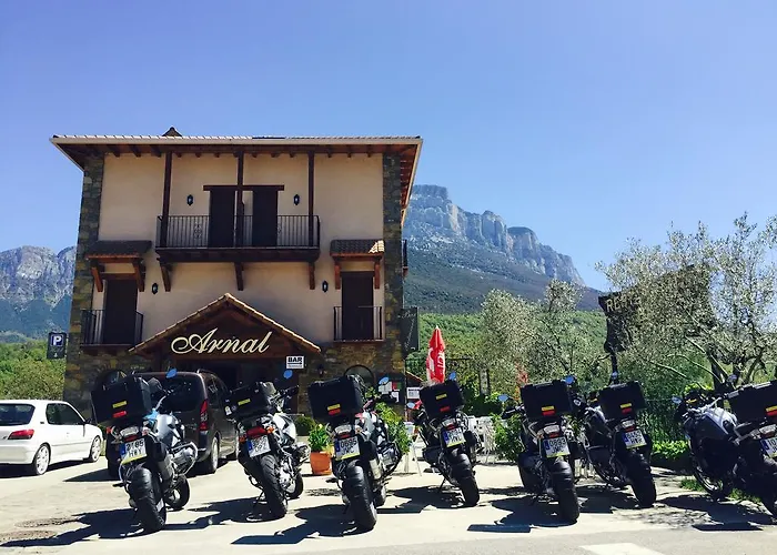 Hotel Arnal Escalona